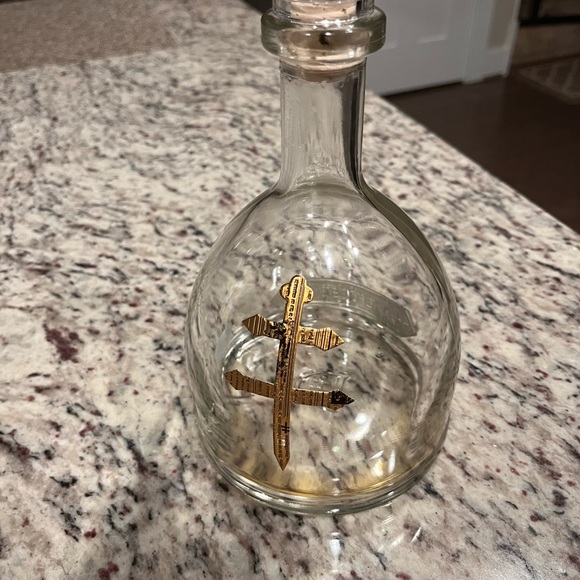 Empty Dusse bottle for decoration/craft project. Size 750ml - Picture 2 of 3